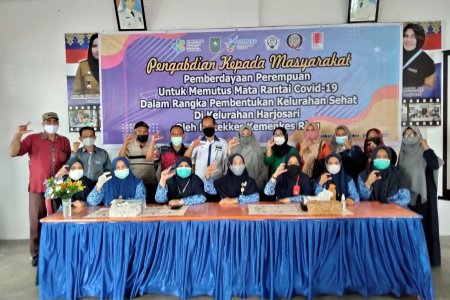 KEGIATAN PENGABDIAN MASYARAKAT DAN PEMBENTUKAN KELURAHAN SEHAT HARJOSARI KOTA PEKANBARU