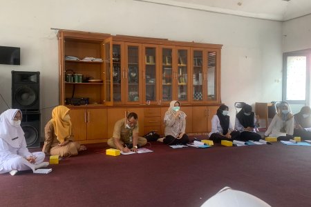 Pembukaan praktik klinik keperawatan Gerontik Di UPT Pelayanan Sosial Tresna Werdha Khusnul Khotimah (PSTW) Pekanbaru pada masa kebiasaan Baru Covid -19 Prodi D III Keperawatan Jurusan Keperawatan