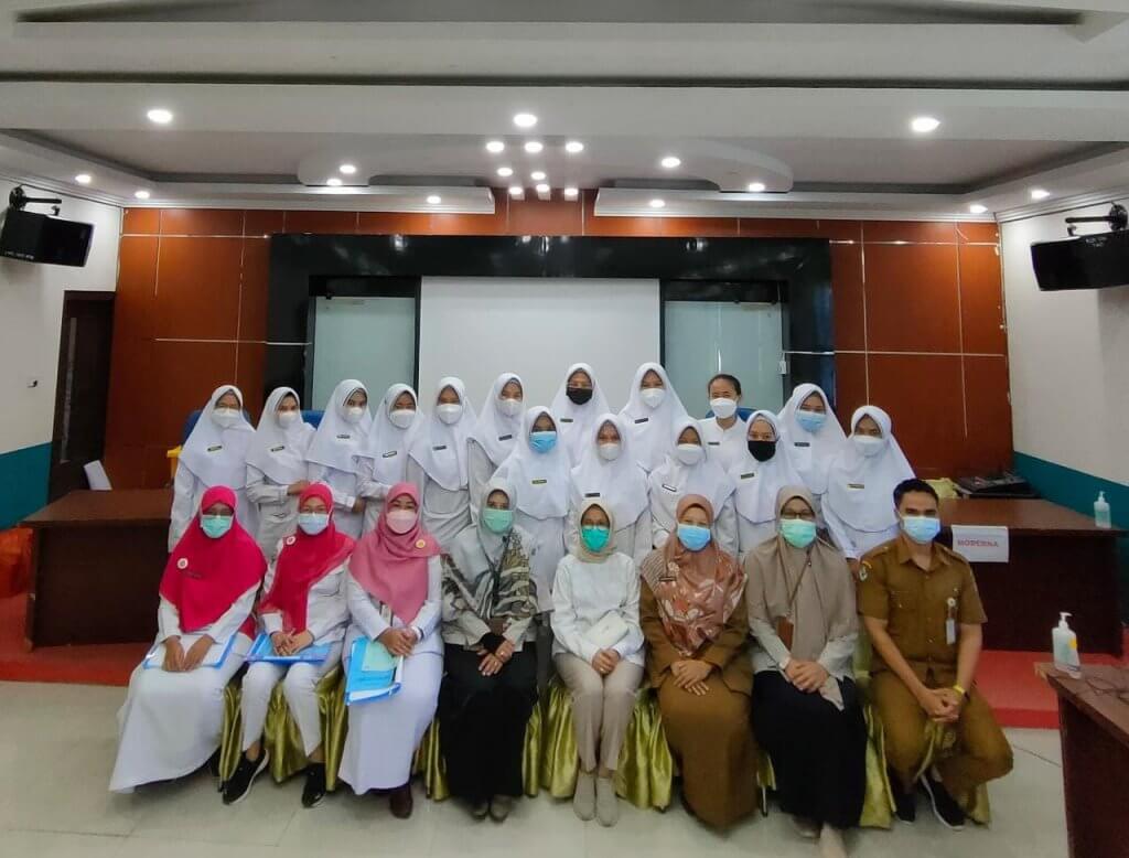Pembukaan PK 2 Prodi D3 Kebidanan Poltekkes Kemenkes Riau di RSUD Kota Dumai yang dihadiri oleh Kabid Diklat RSUD kota Dumai dr. Asmawati dan Wakil Direktur 2 Poltekkes Riau ibu Rully Hevrialni, SST, M.Keb