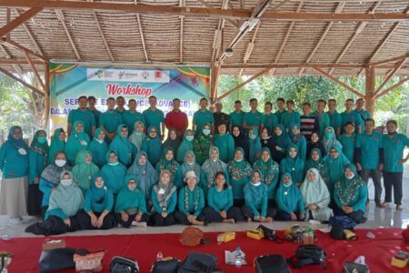 Workshop Service Excellence (Advanced) di Pelayanan Publik bagi Pegawai Poltekkes Kemenkes Riau