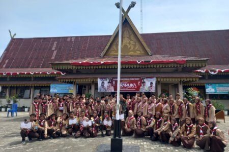 LOMBA PRAMUKA