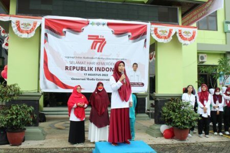 MEMPERINGATI HUT RI KE 77